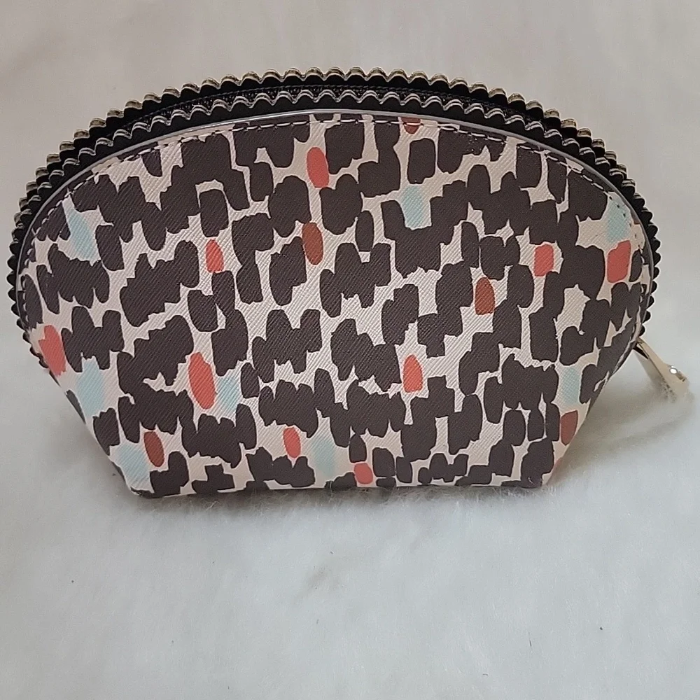 SPARTINA Retreat Clam Shape Gray Scallop Edge Zip Boho Make Up Beauty Travel Bag